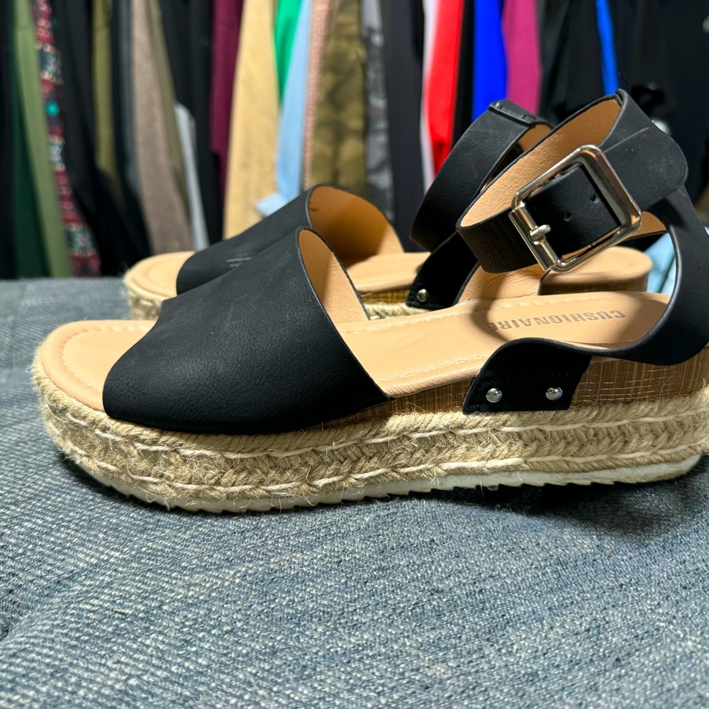 Black platform sandals